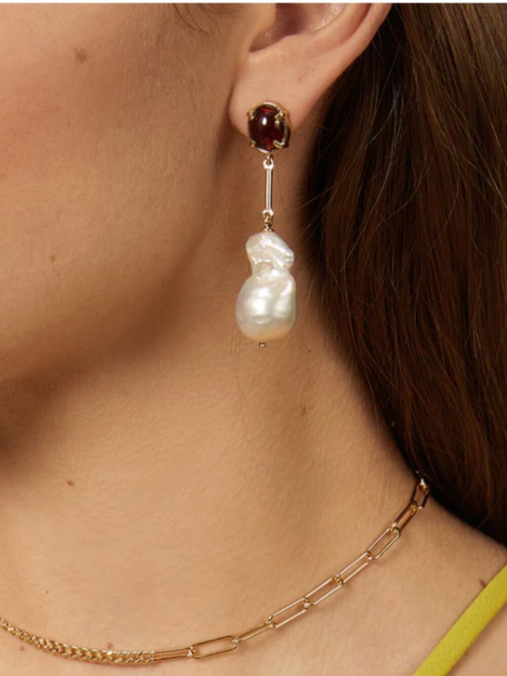 Lady Grey Garnet & Baroque Pearl Earrings